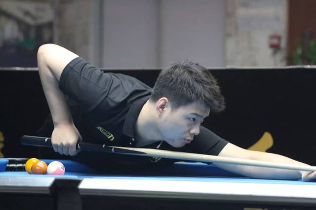 但在这看似 但在这看似