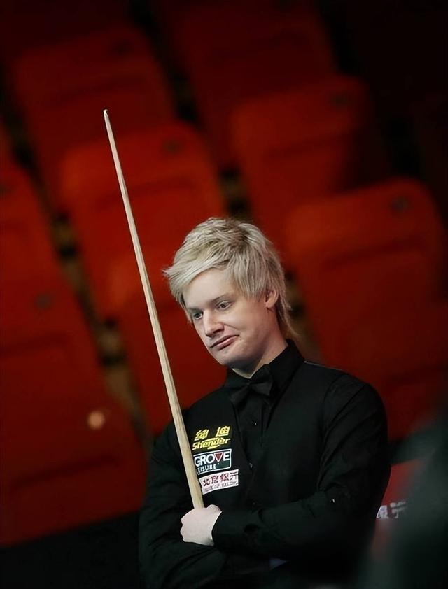 球迷也纷纷 球迷也纷纷