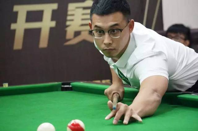 框与篮板保 框与篮板保
